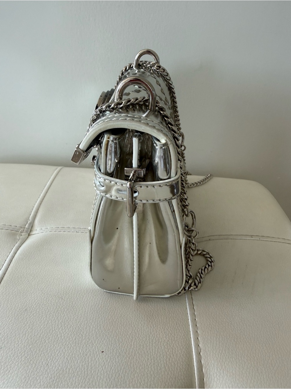 Balmain Silver Metallic Quilted Chain Crossbody - Picture 4 of 13